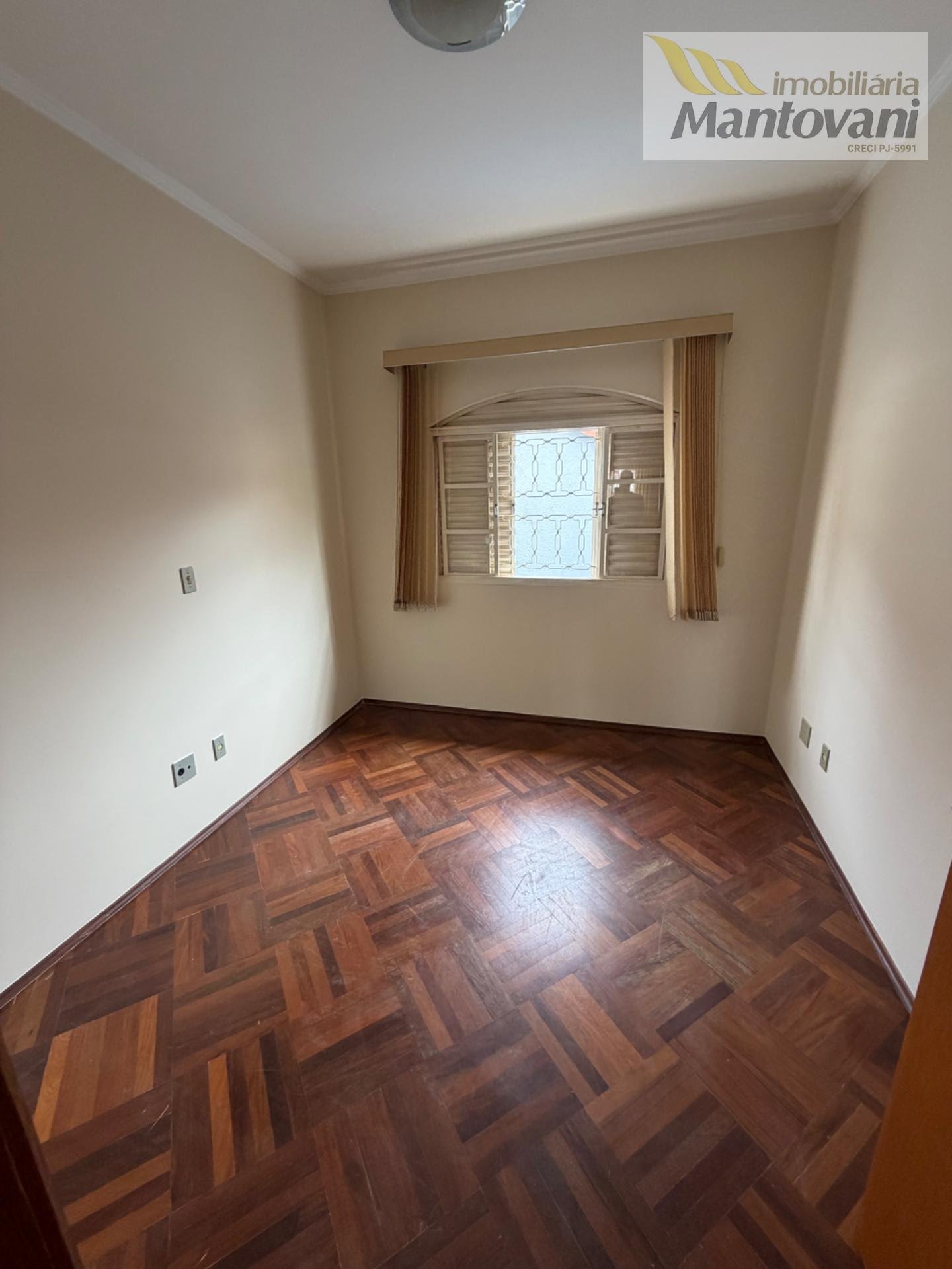 Casa para alugar com 3 quartos, 1 suíte, 2 vagas e 125m² no Vila Doutor Laurindo, Tatuí (SP) — foto 8 de 22