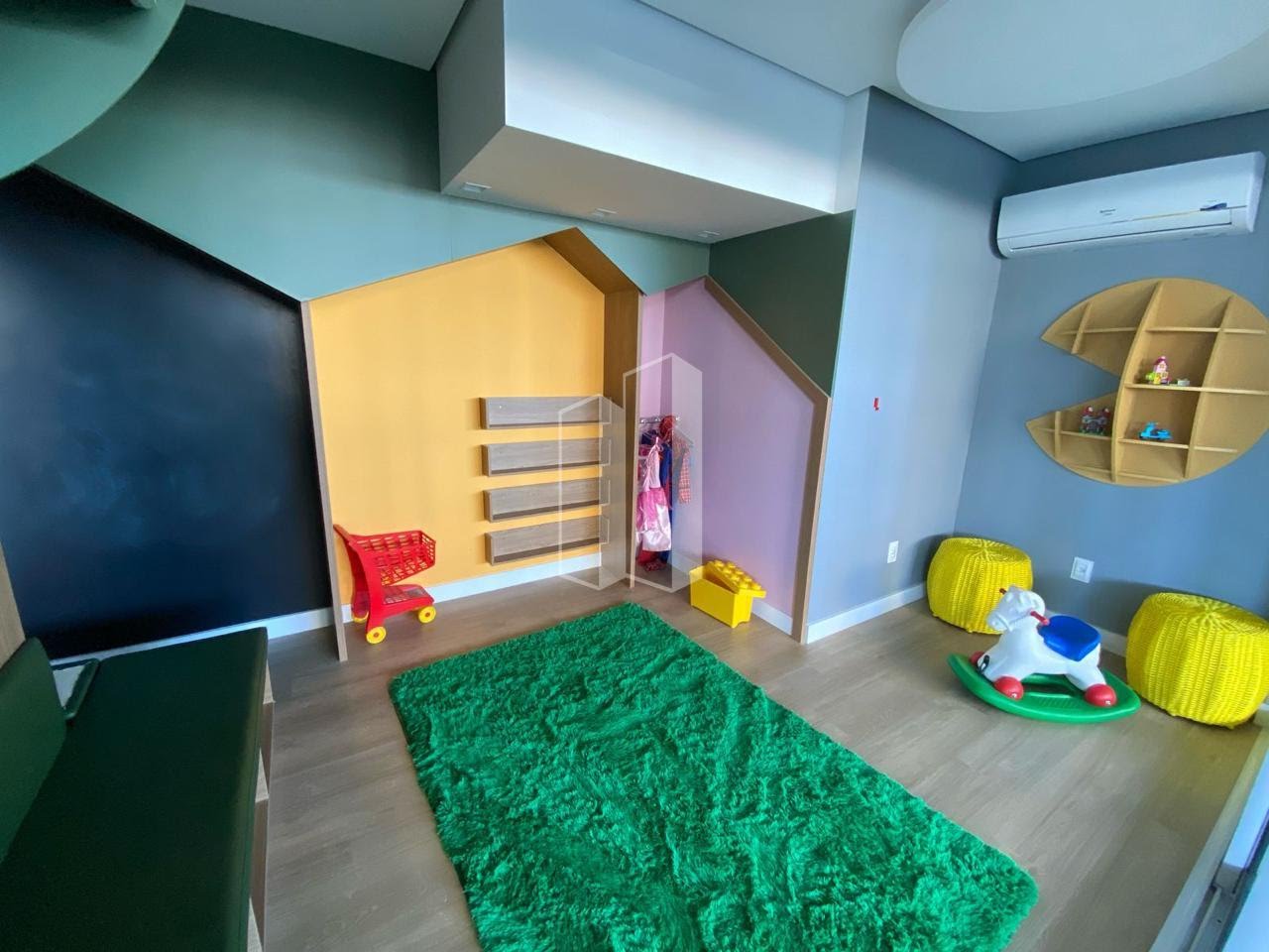 Apartamento, 3 quartos, 130 m² - Foto 3