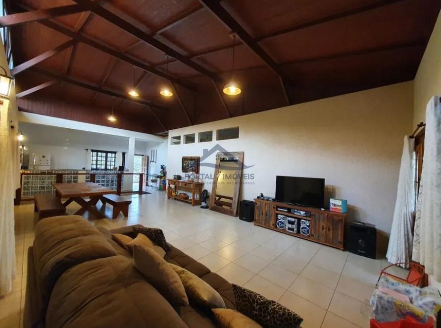 Casa à venda com 3 quartos, 1 suíte, 6 vagas e 370m² no Andiroba, Esmeraldas (MG) — foto 4 de 30