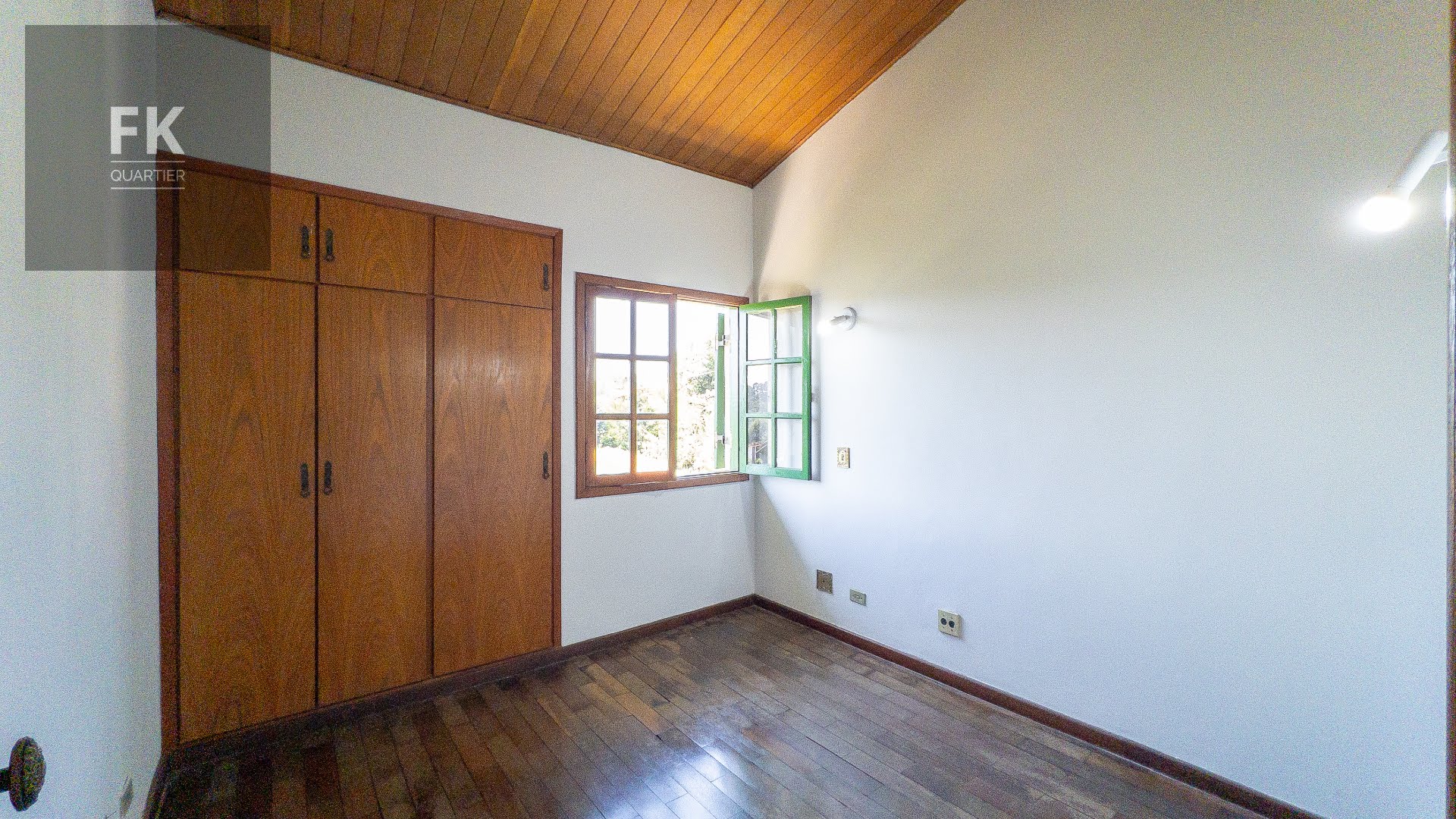 Casa à venda com 3 quartos, 1 suíte, 4 vagas e 171m² no Chácara Pavoeiro, Cotia (SP) — foto 15 de 25