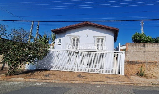 Casa, 3 quartos, 156 m² - Foto 1