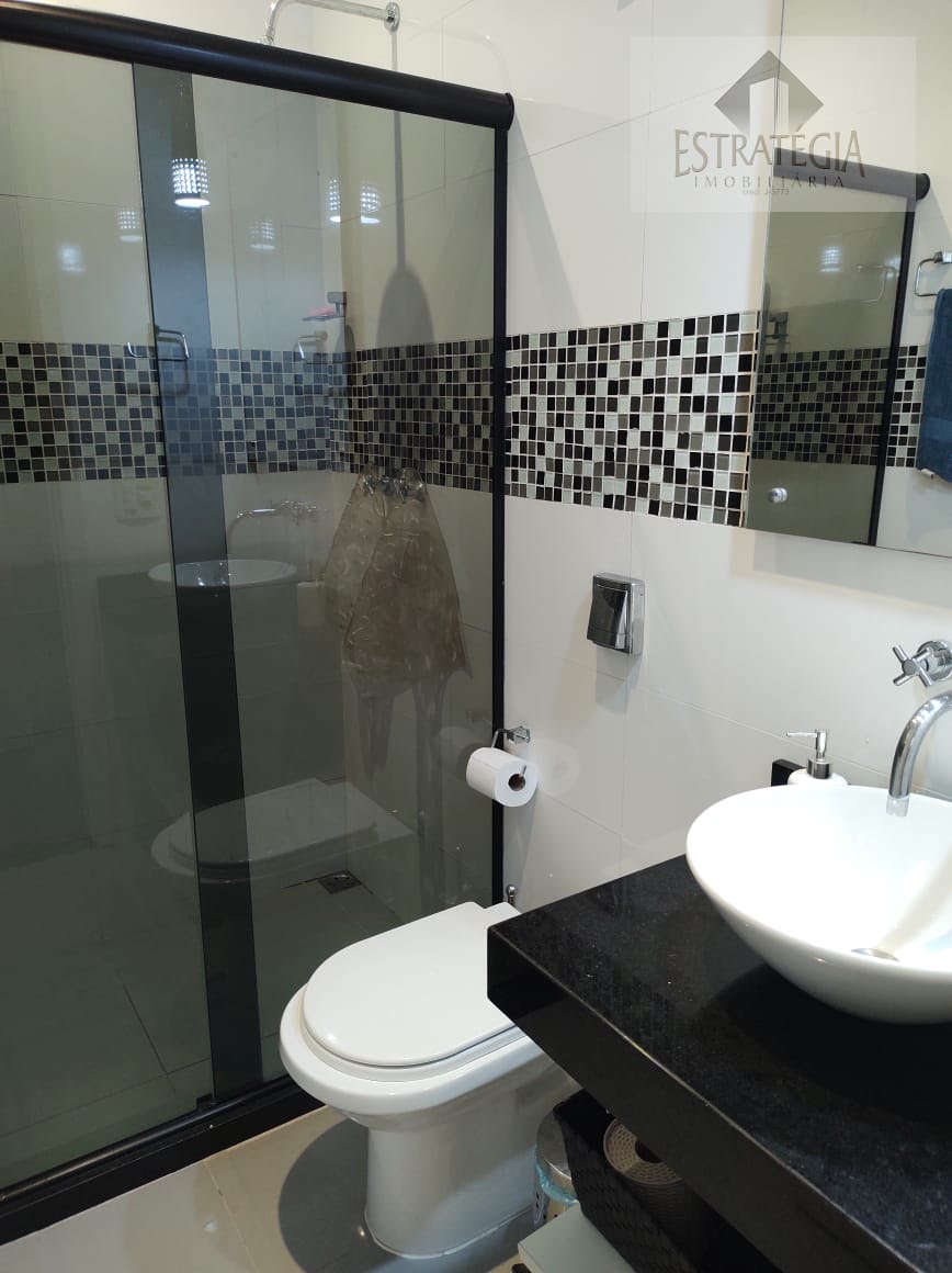 Casa à venda com 3 quartos, 2 suítes, 4 vagas e 181m² no Quitandinha, Petrópolis (RJ) — foto 8 de 10
