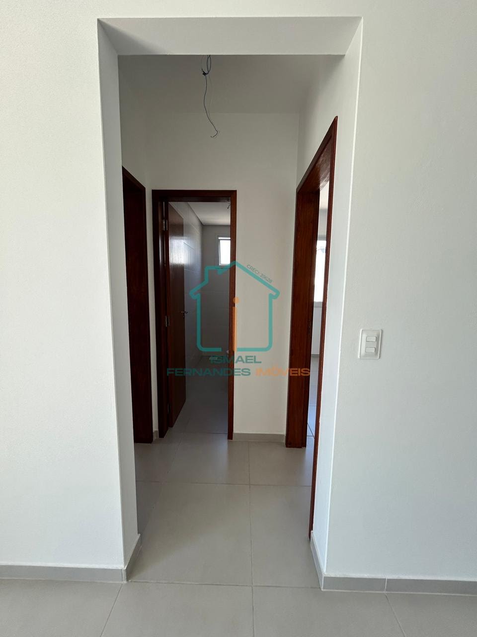 Acesso aos quartos e banheiro social