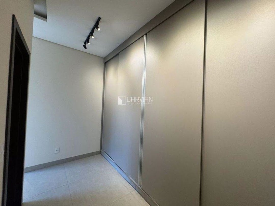 Casa à venda com 3 quartos, 3 suítes, 4 vagas e 192m² no Loteamento Terras de Florença, Ribeirão Preto (SP) — foto 20 de 30