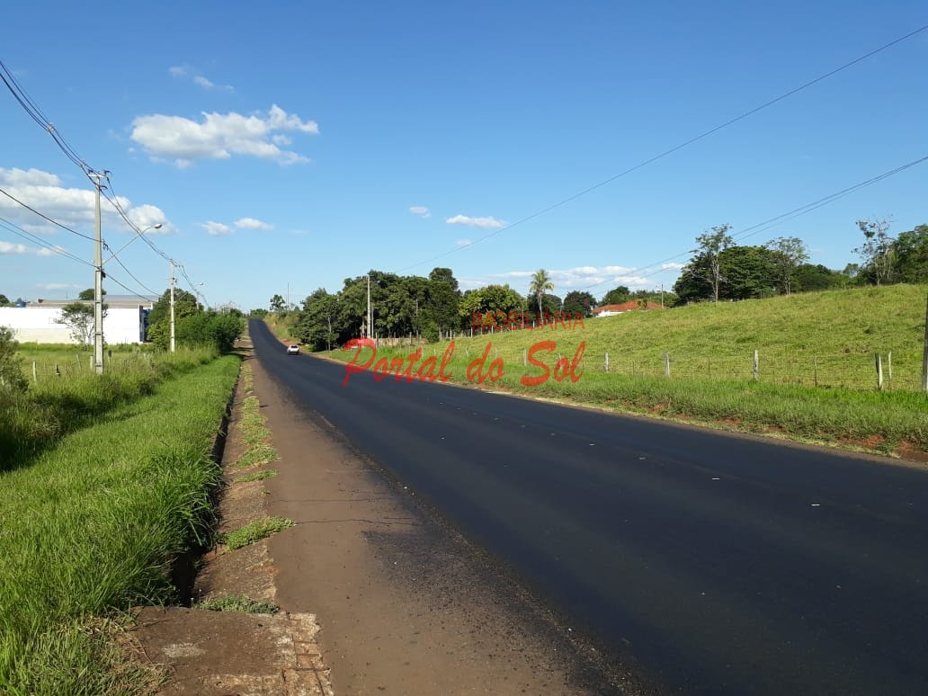 Terreno à venda com 1267m² de terreno no Rodovia Ribeirão do Pinhal, Santo Antônio da Platina — foto principal