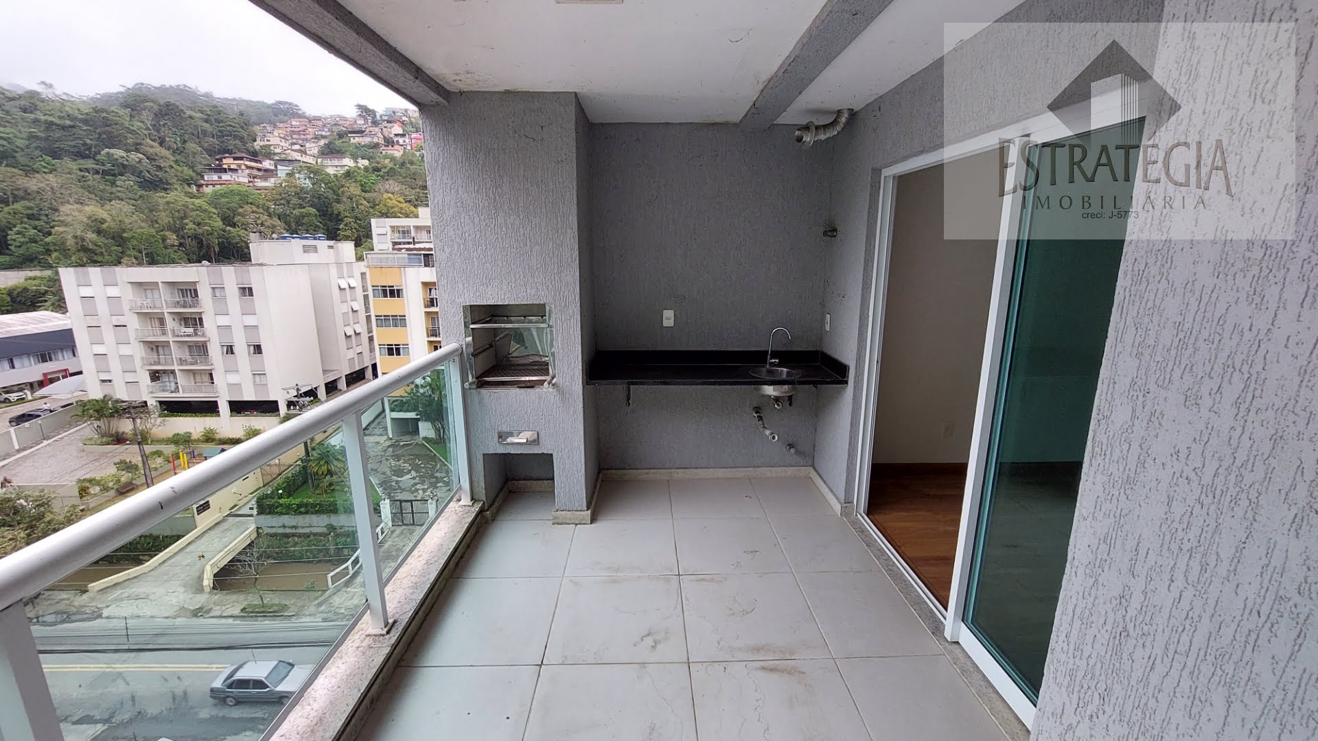 Apartamento à venda com 2 quartos, 1 suíte, 2 vagas e 110m² no Coronel Veiga, Petrópolis (RJ) — foto 8 de 19