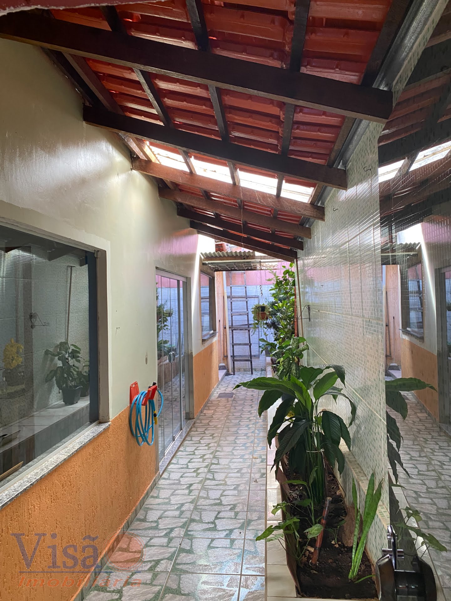 Casa à venda com 3 quartos, 1 suíte, 2 vagas e 150m² no Novo Horizonte, Paracatu (MG) — foto 5 de 30
