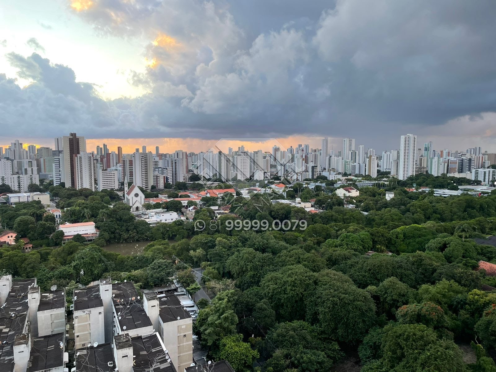 Apartamento à venda com 4 quartos, 4 suítes, 3 vagas e 208m² no Torre, Recife (PE) — foto 16 de 30