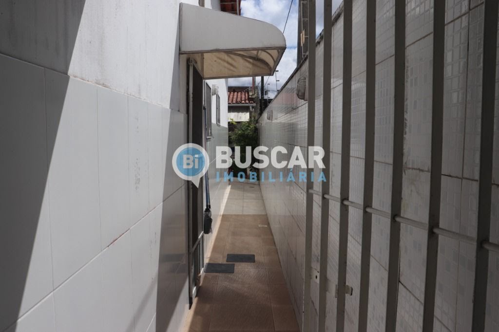 Casa à venda com 3 quartos, 4 banheiros, 2 vagas e 240m² no Parque Getúlio Vargas, Feira de Santana (BA) — foto 14 de 20
