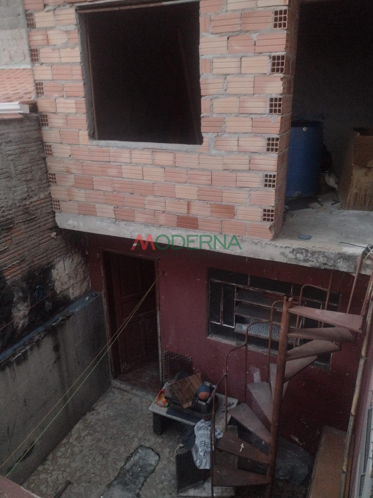 Casa à venda com 5 quartos, 2 banheiros, 2 vagas e 125m² no Taboão, Diadema (SP) — foto 10 de 13