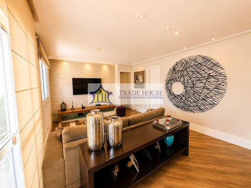 Apartamento em Vila Gumercindo  -  São Paulo