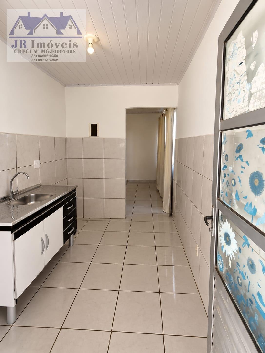 Casa à venda com 2 quartos, 1 banheiro, 1 vaga e 50m² no Rebourgeon, Itajubá (MG) — foto 8 de 9