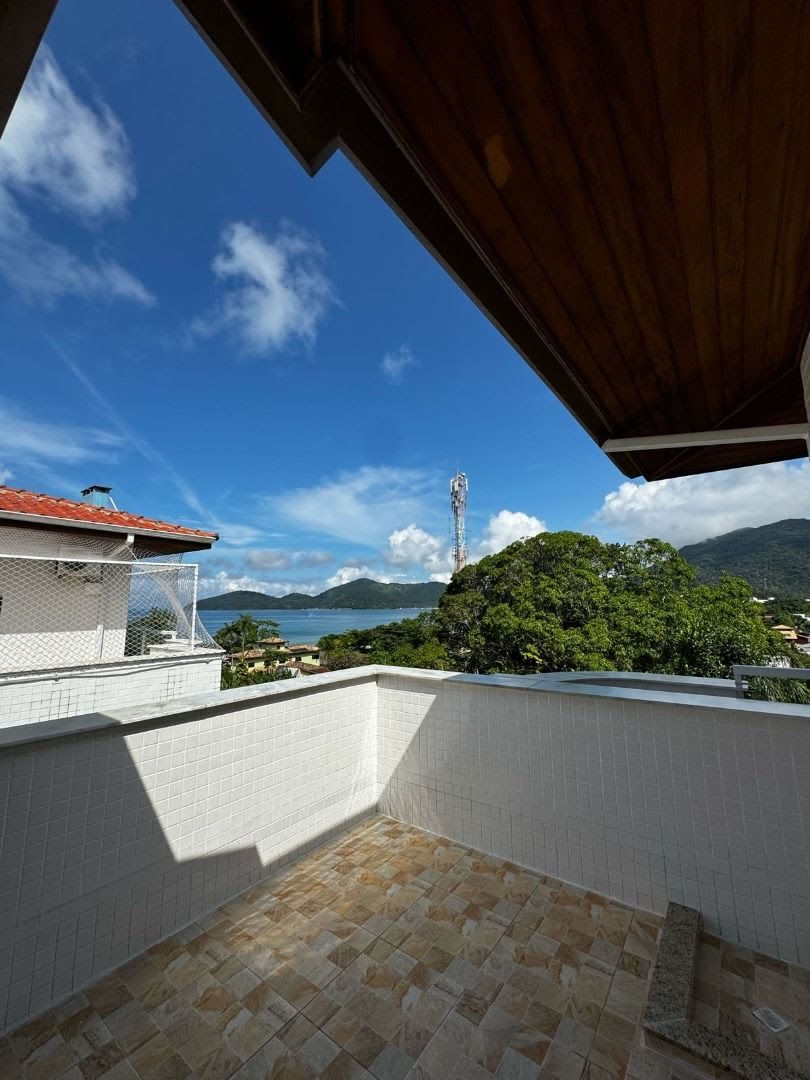 Apartamento à venda com 2 quartos, 2 banheiros, 2 vagas e 120m² no Enseada, Ubatuba (SP) — foto 10 de 10