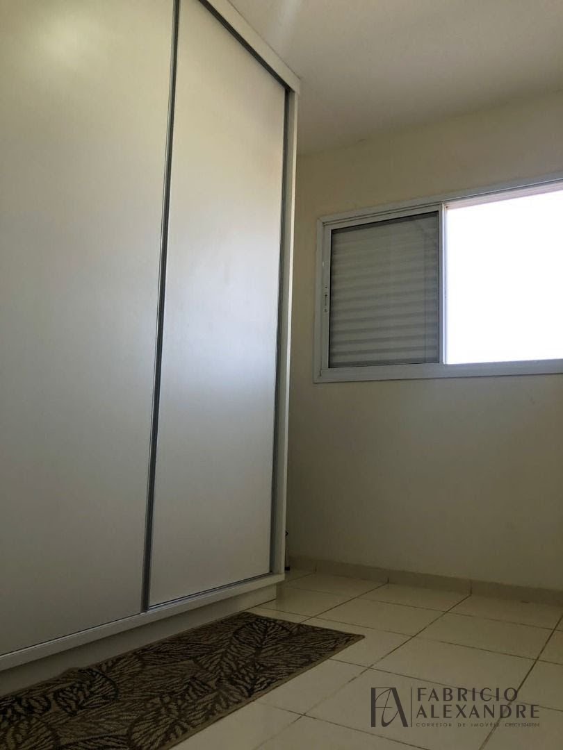 Casa à venda com 3 quartos, 1 suíte, 2 vagas e 83m² no Jardim Caparroz, São José do Rio Preto (SP) — foto 10 de 24