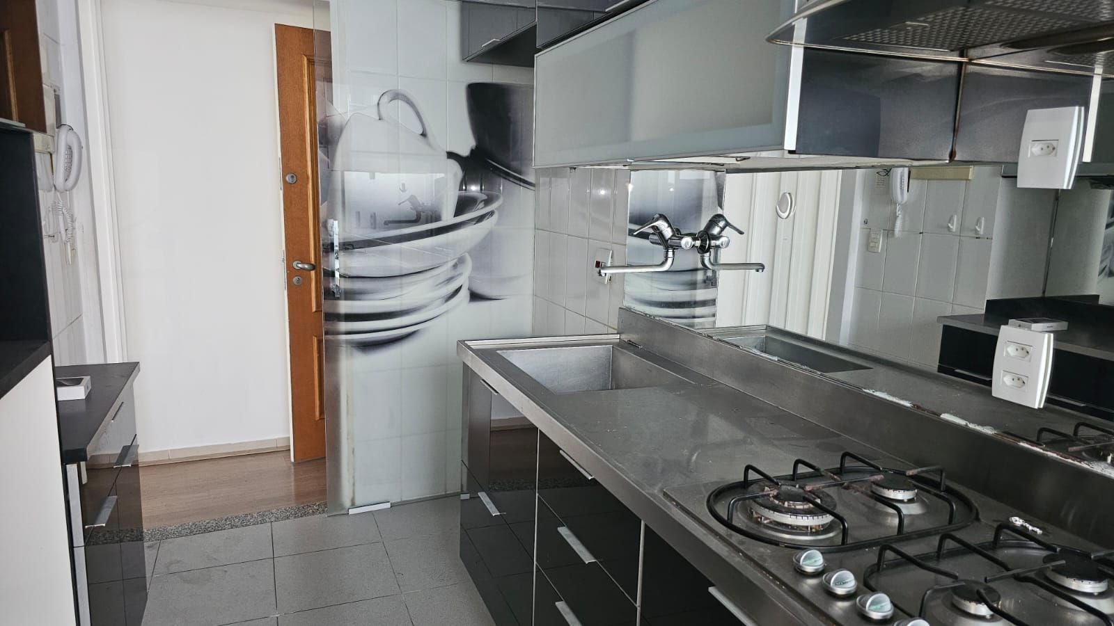 Apartamento à venda com 3 quartos, 1 suíte, 3 vagas e 176m² no Leblon, Rio de Janeiro (RJ) — foto 16 de 30