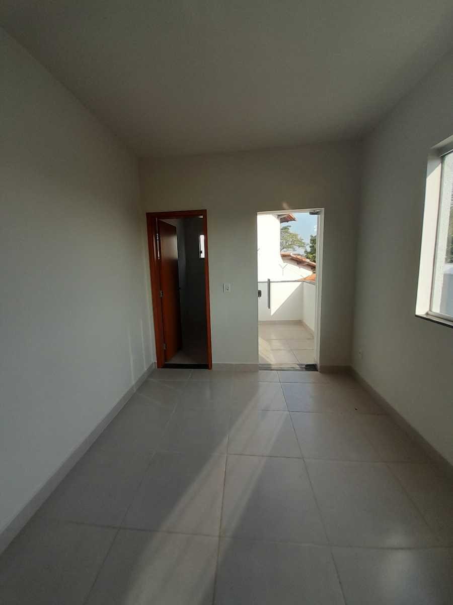 Casa à venda com 3 quartos, 1 suíte, 2 vagas e 110m² no Sao Joao Batista (venda Nova), Belo Horizonte (MG) — foto 16 de 18