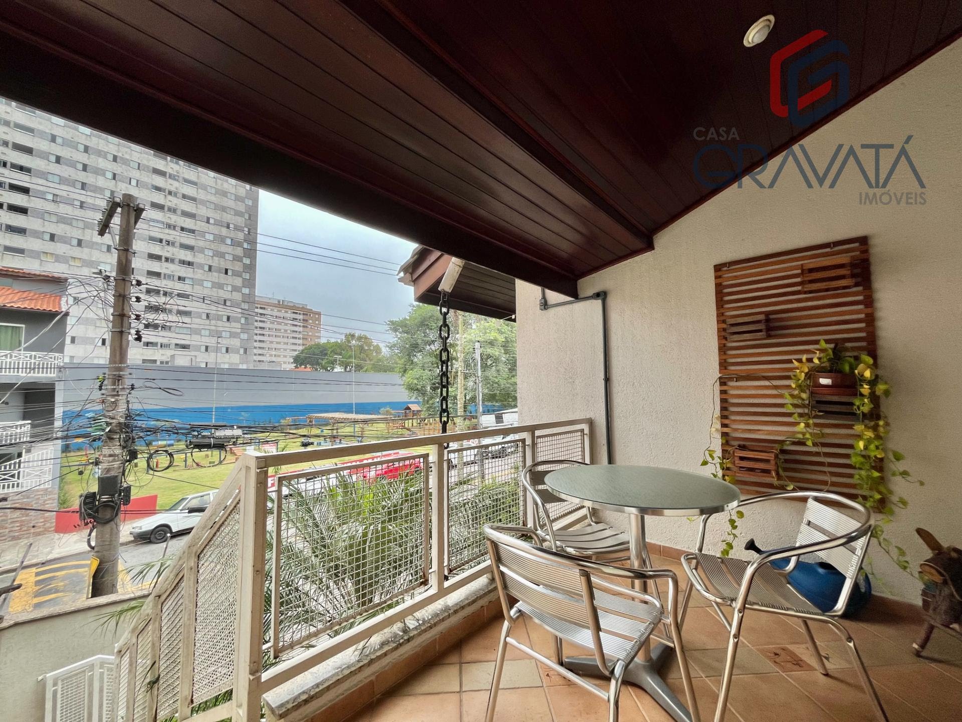 Casa à venda com 3 quartos, 1 suíte, 4 vagas e 220m² no Jardim Pedroso, Mauá (SP) — foto 8 de 30