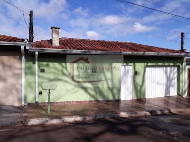 Casa em Centro  -  São Simão