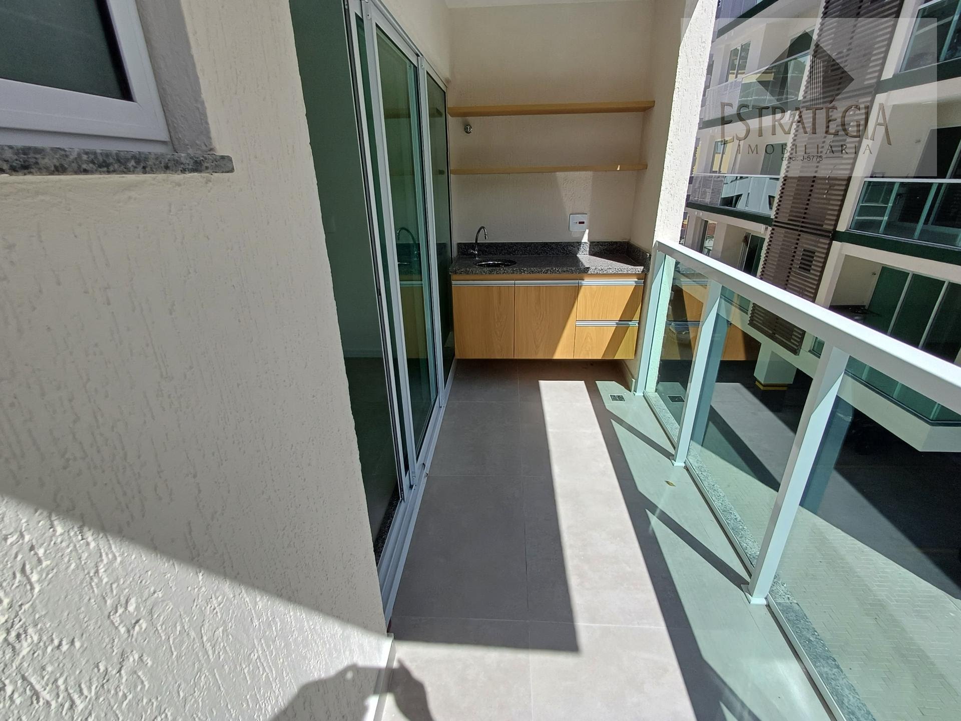 Apartamento à venda com 2 quartos, 1 suíte, 1 vaga e 68m² no Retiro, Petrópolis (RJ) — foto 6 de 13
