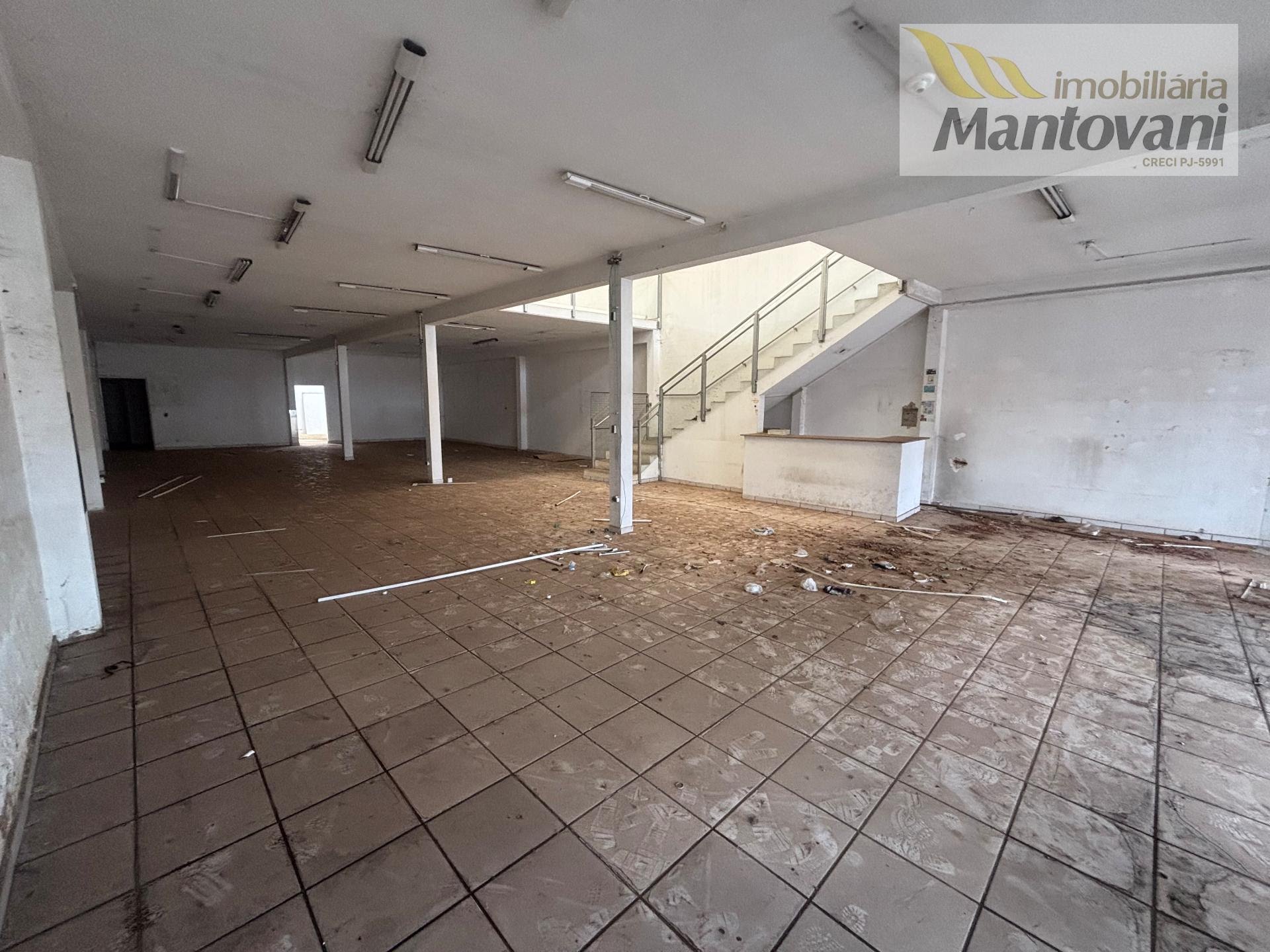 Comercial para alugar com 2 banheiros e 328m² no Centro, Tatuí (SP) — foto 4 de 7