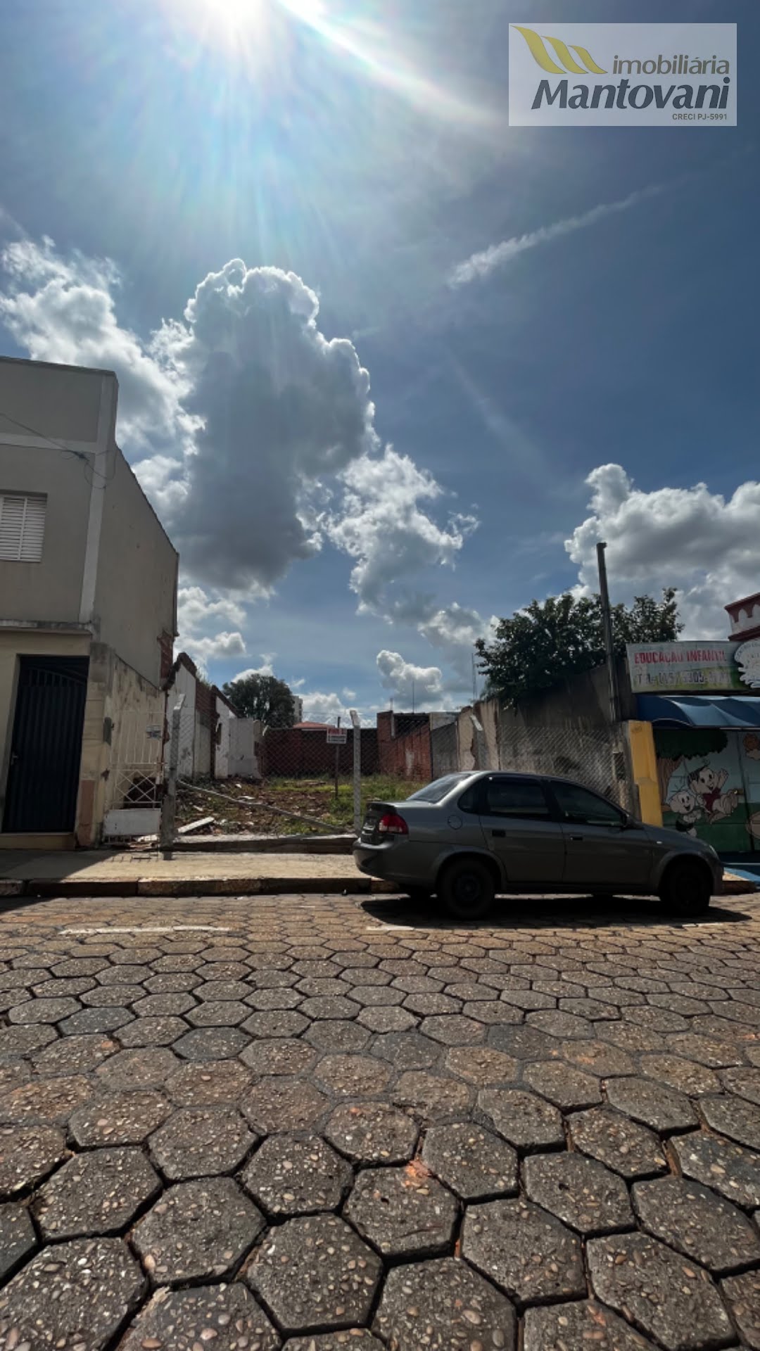 Terreno à venda com 420m² de terreno no Centro, Tatuí — foto principal