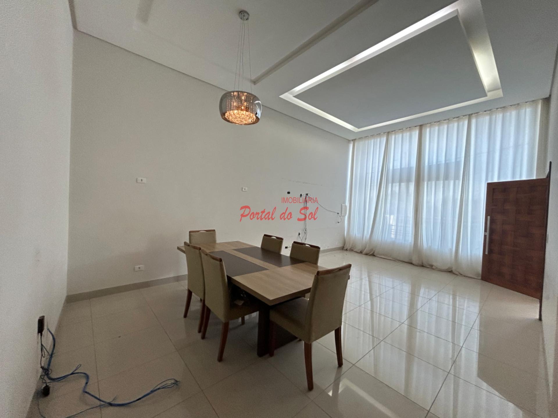 Casa à venda com 3 quartos, 1 suíte, 2 vagas e 217m² no Jardim Tarumãs, Santo Antônio da Platina (PR) — foto 5 de 18