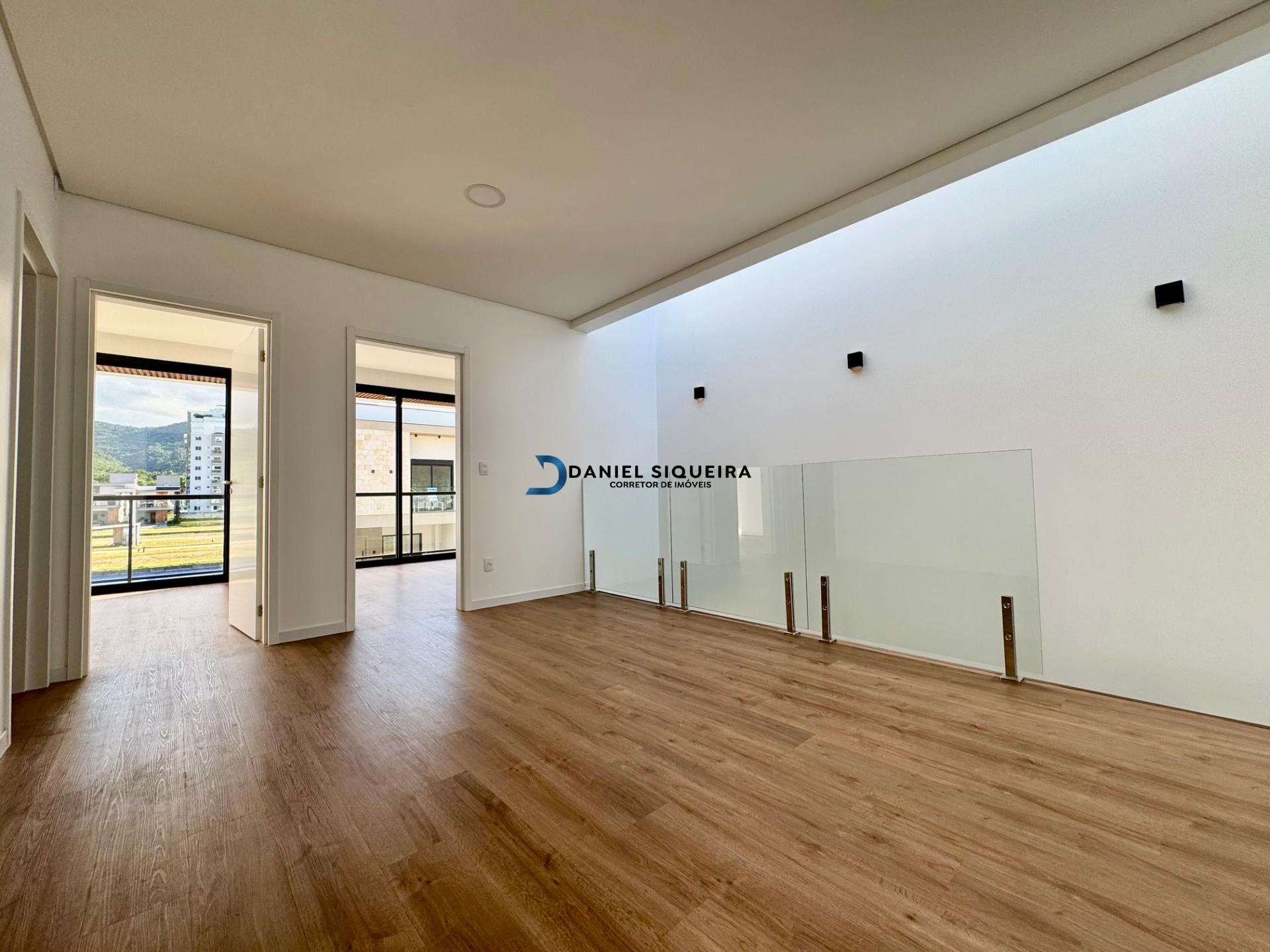 Casa à venda com 3 quartos, 1 suíte, 4 vagas e 216m² no Bairro Deltaville, Biguaçu (SC) — foto 13 de 29