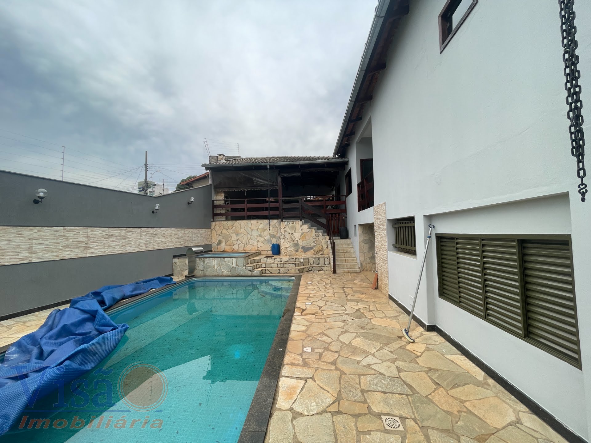 Casa à venda com 3 quartos, 2 suítes e 200m² no Alto do Corregor, Paracatu (MG) — foto 24 de 30