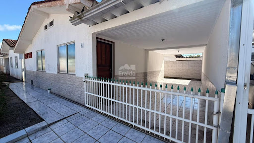 Casa em Balneário Costa Azul - Matinhos, PR