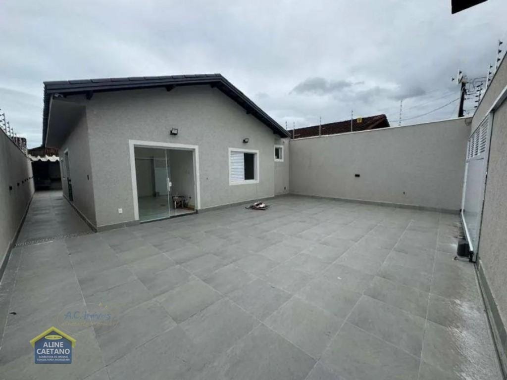 Casa à venda com 4 quartos, 2 suítes, 4 vagas e 165m² no Vila Caiçara, Praia Grande (SP) — foto 17 de 19
