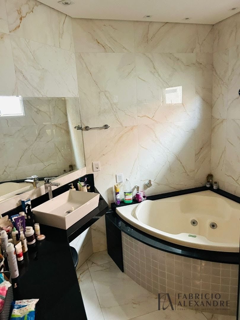 Casa à venda com 3 quartos, 3 suítes, 2 vagas e 230m² no Damha IV, São José do Rio Preto (SP) — foto 2 de 16