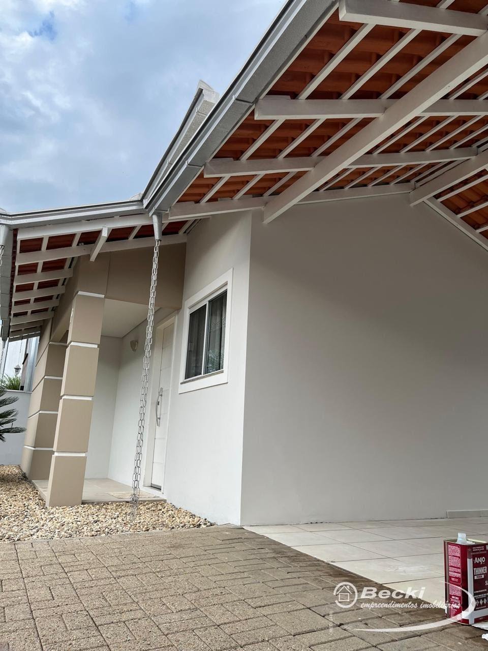 Casa a venda em condominio no bairro Vila Nova, joinville SC
