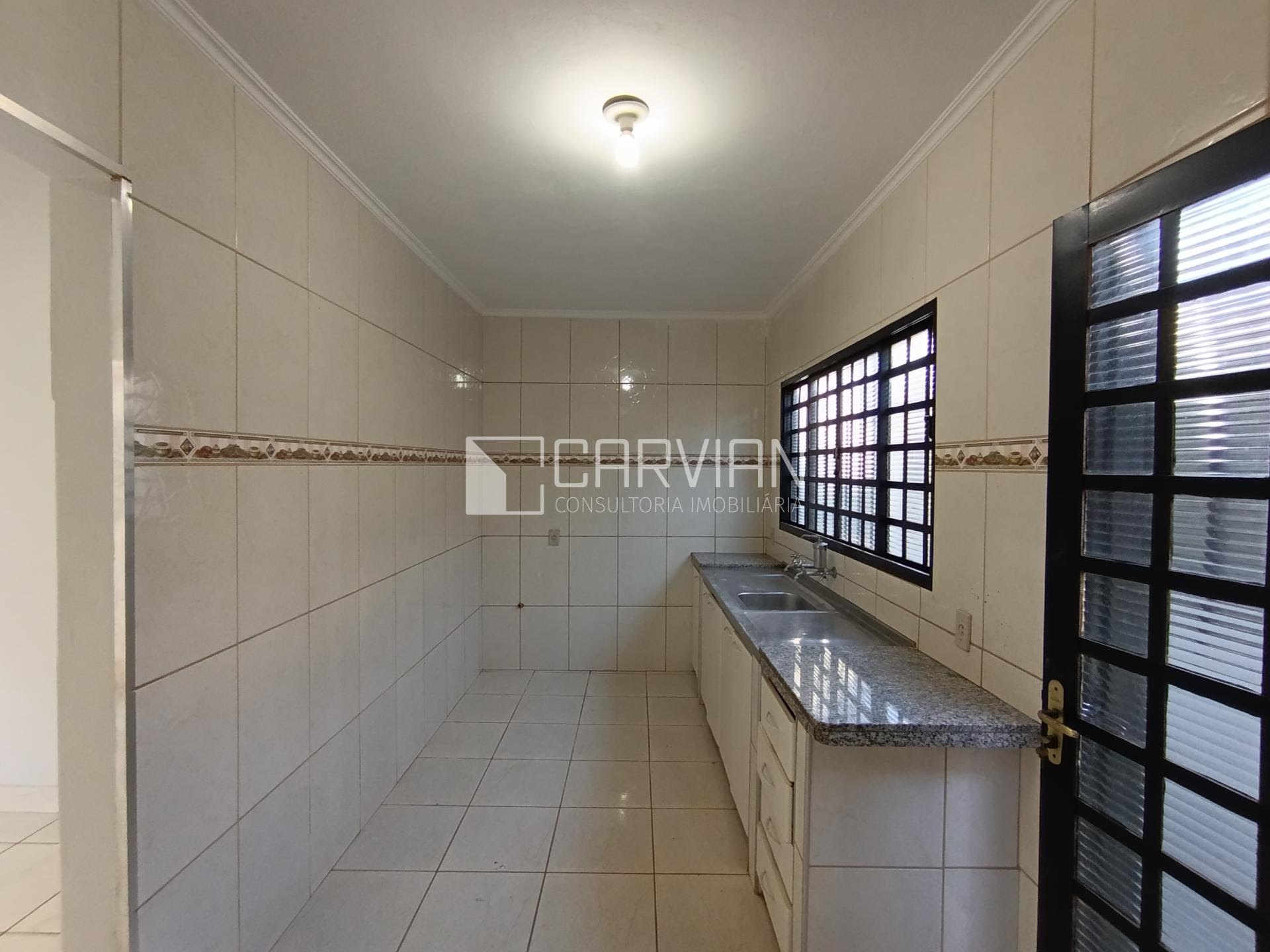 Casa à venda com 3 quartos, 1 banheiro, 4 vagas e 157m² no Vila Tiberio, Ribeirão Preto (SP) — foto 15 de 19