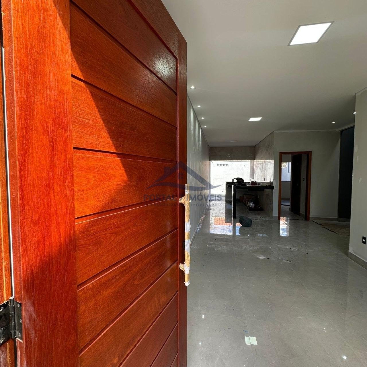 Casa à venda com 1 quarto, 1 suíte, 2 vagas e 150m² no Jardim Primavera Ll, Sete Lagoas (MG) — foto 2 de 8
