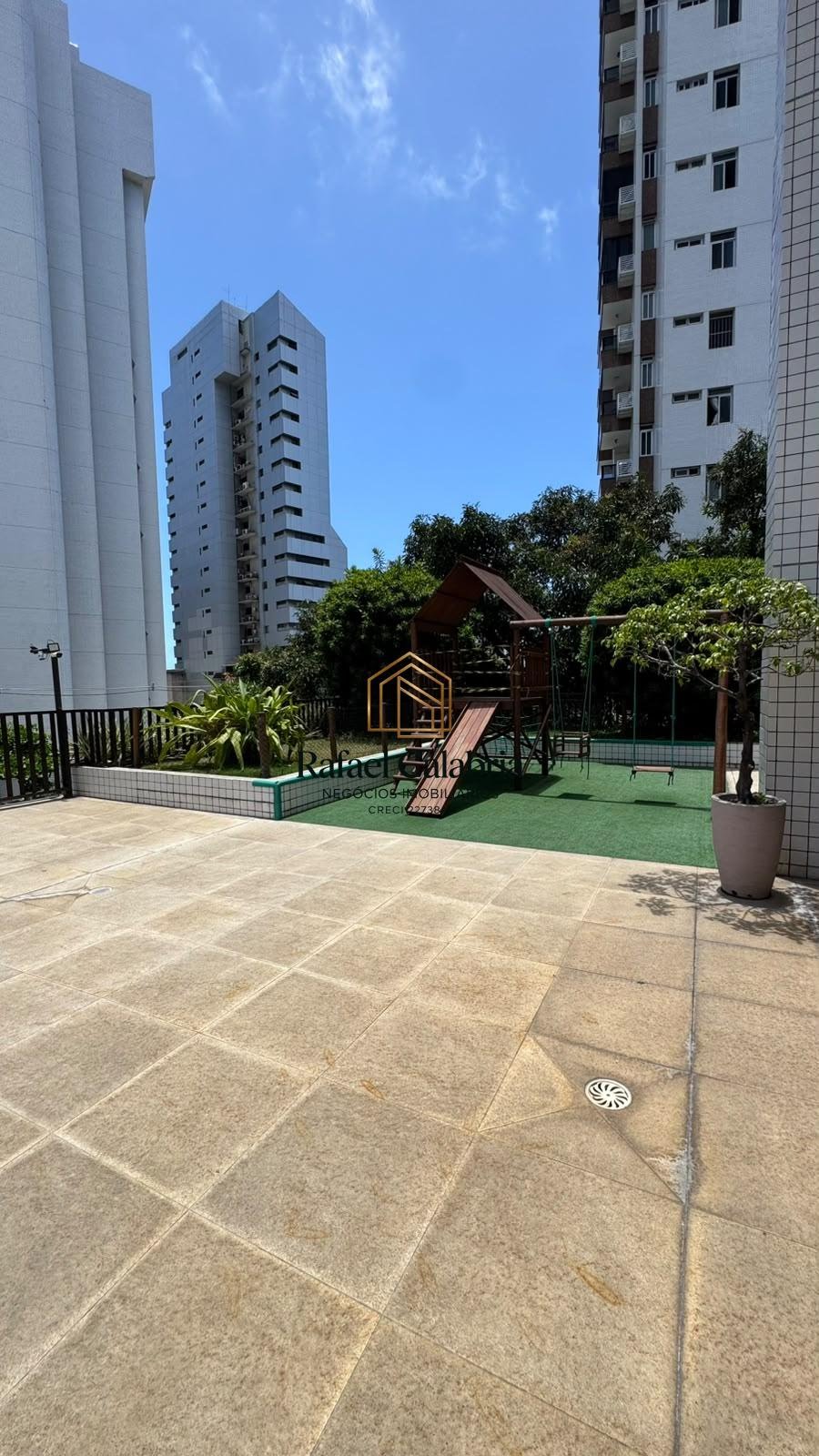 Apartamento à venda com 4 quartos, 1 suíte, 2 vagas e 208m² no Espinheiro, Recife (PE) — foto 24 de 27