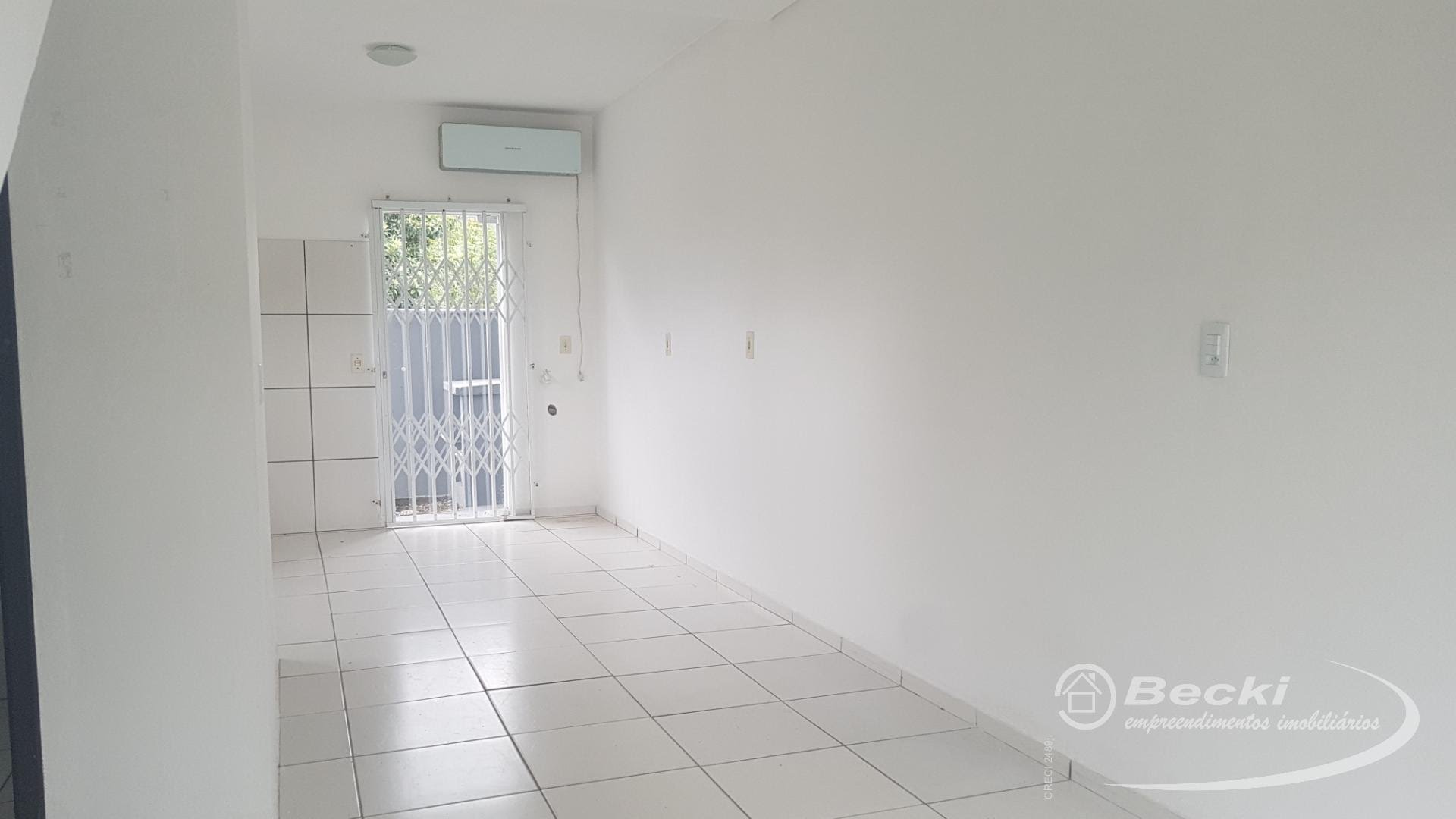 Casa à venda com 2 quartos, 2 banheiros e 61m² no Itinga, Joinville (SC) — foto 17 de 20