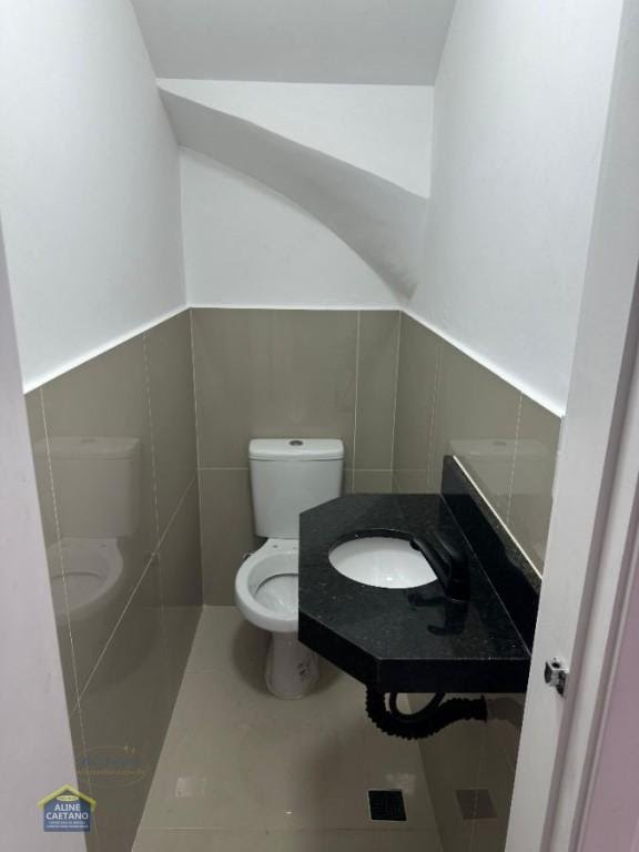 Casa à venda com 3 quartos, 1 suíte, 2 vagas e 111m² no Vila Tupi, Praia Grande (SP) — foto 7 de 19