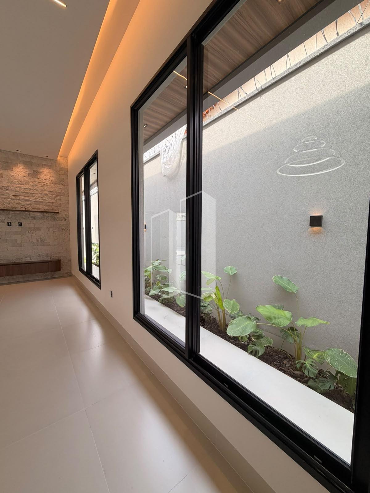 Casa à venda com 3 quartos, 3 suítes, 4 vagas e 225m² no Parque Anhanguera, Goiânia (GO) — foto 5 de 20