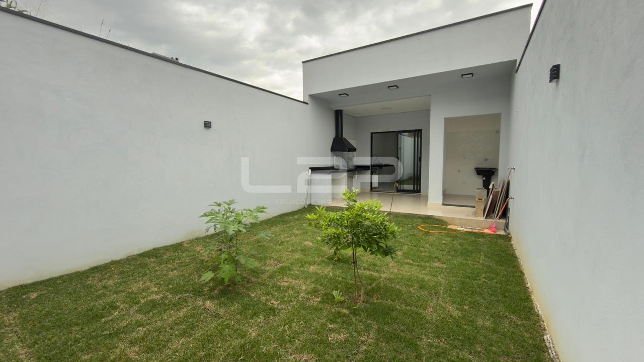 Casa à venda com 2 quartos, 1 suíte, 4 vagas e 110m² no Itaici, Indaiatuba (SP) — foto 3 de 22