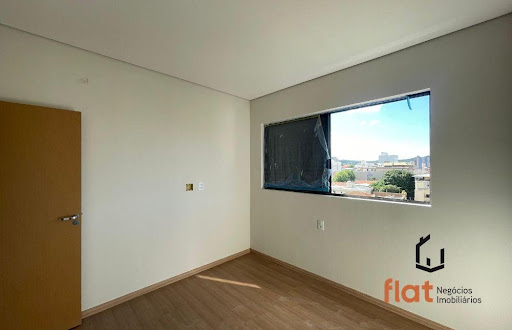 Apartamento à Venda no Centro de Pará de Minas, 130m², 3 Suítes