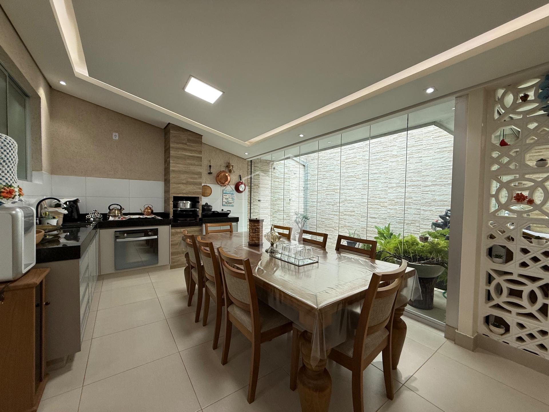 Casa à venda com 3 quartos, 3 banheiros, 1 vaga e 145m² no Setor Faiçalville, Goiânia — foto principal