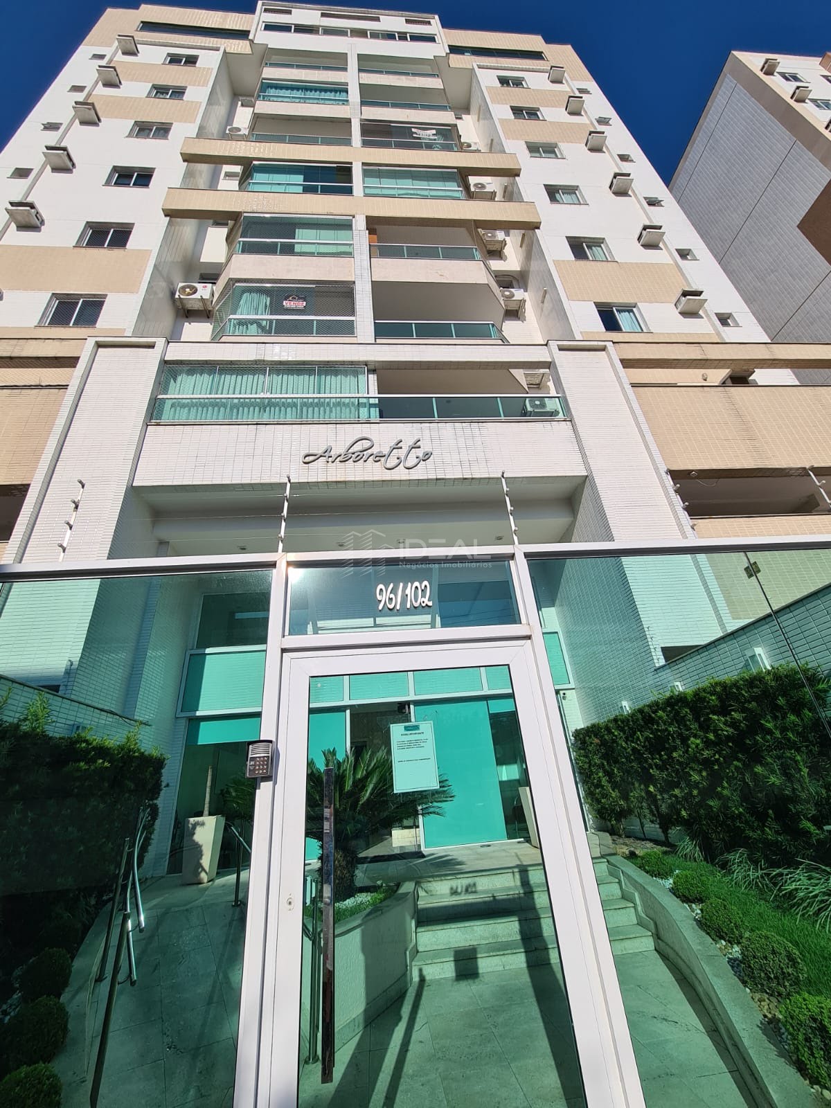 Apartamento à venda com 3 quartos, 1 suíte, 2 vagas e 87m² no Parque Flamboyant, Campos dos Goytacazes (RJ) — foto 2 de 30