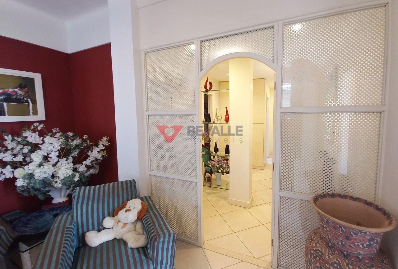 Apartamento à venda com 3 quartos, 5 banheiros, 1 vaga e 245m² no Copacabana, Rio de Janeiro (RJ) — foto 23 de 30