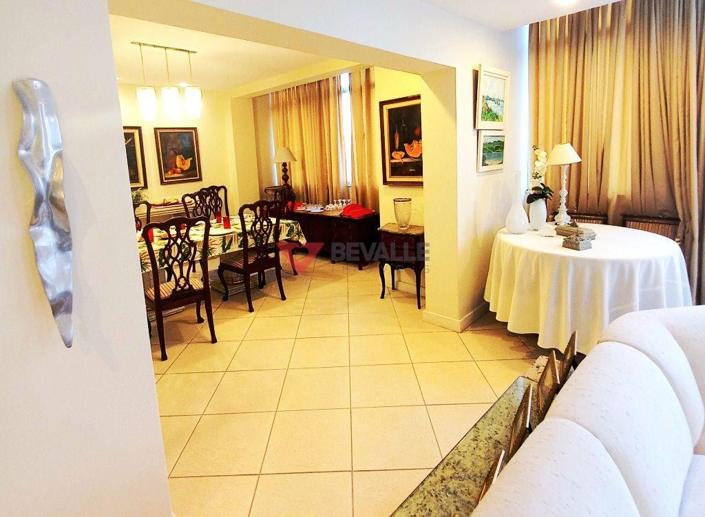 Apartamento à venda com 3 quartos, 5 banheiros, 1 vaga e 245m² no Copacabana, Rio de Janeiro (RJ) — foto 9 de 30