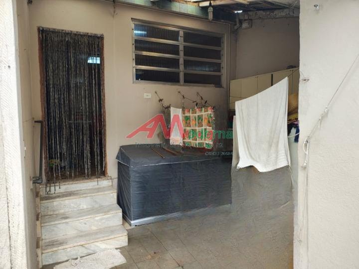 Casa à venda com 3 quartos, 1 suíte, 5 vagas e 238m² no Piraporinha, Diadema (SP) — foto 15 de 17
