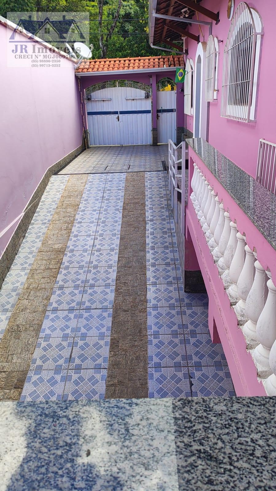 Casa à venda com 3 quartos, 1 suíte, 5 vagas e 1076m² no Estação, Piranguinho (MG) — foto 24 de 30