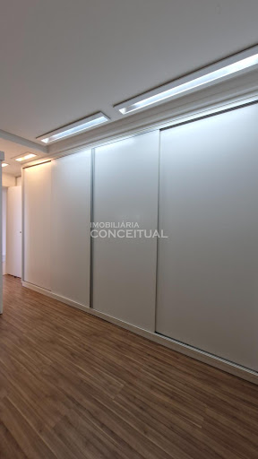 Quarto 1 - Armário