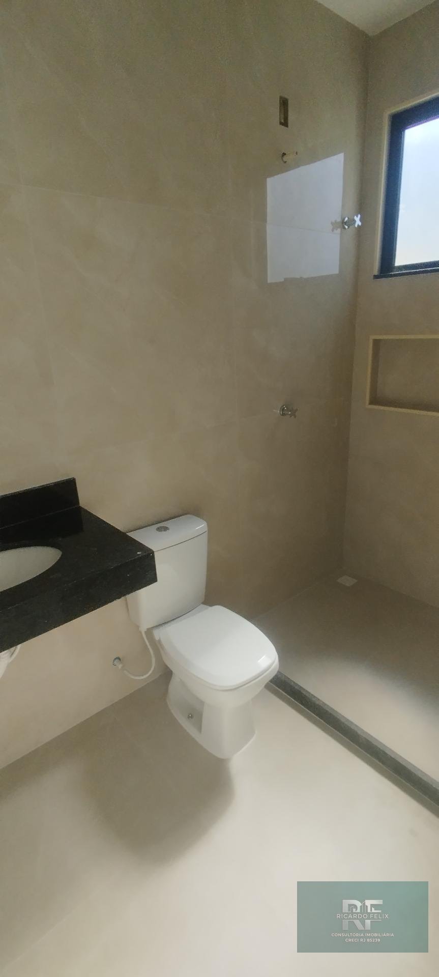 Casa à venda com 3 quartos, 3 suítes, 3 vagas e 160m² no Costazul, Rio das Ostras (RJ) — foto 17 de 28