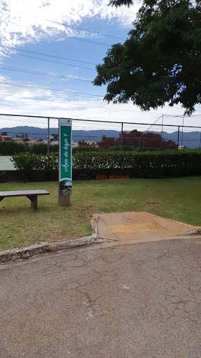 Terreno em Condomínio Fechado na  Vila Oliveira  -  Mogi das Cruzes