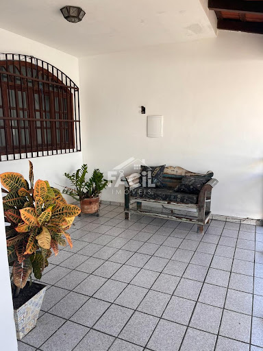 Sobrado em Ibes, Vila Velha com 5 Dormitórios à Venda